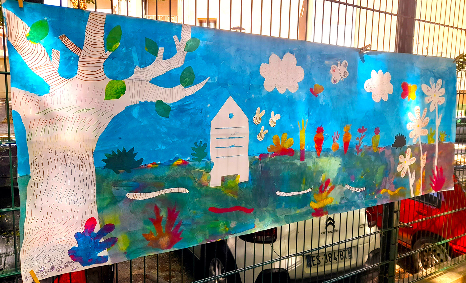 Affichage fresque peinture jardin ruche